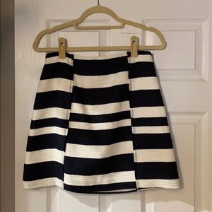 NWT Ann Taylor LOFT • Navy & White Striped Skirt